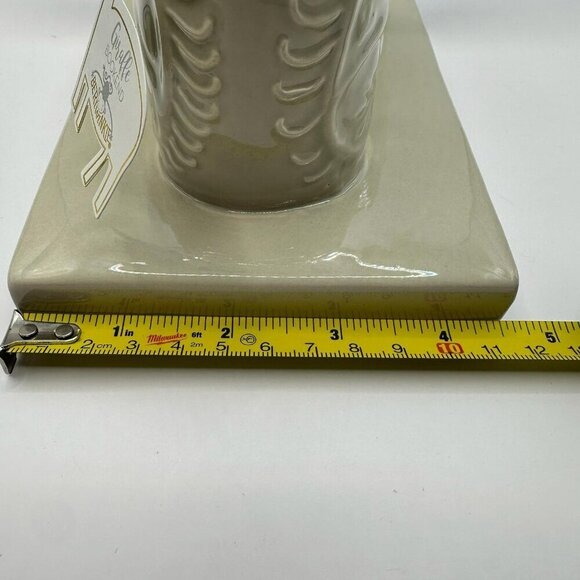 Decorative Beriwinkle‎ Porcelain Giraffe Bookend - Picture 9 of 9